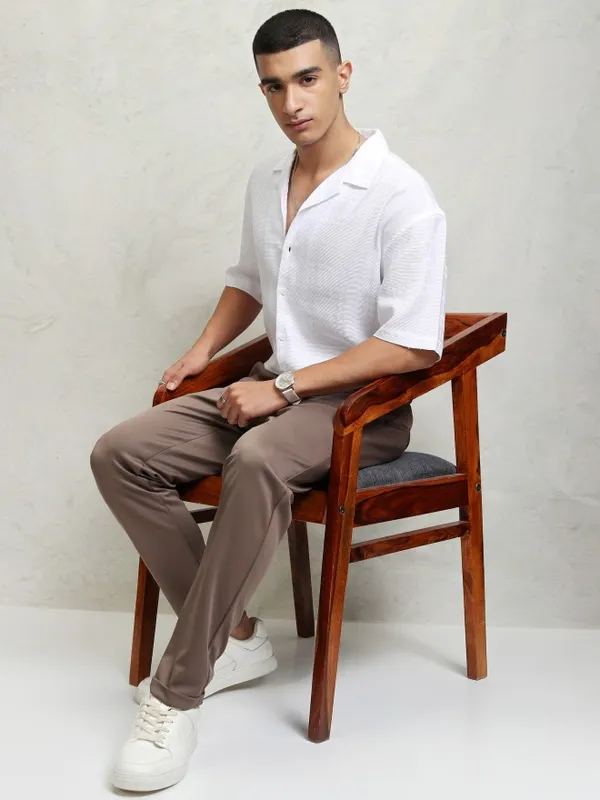 Highlander Men White Self Design Oversized Fit Casual Shirt