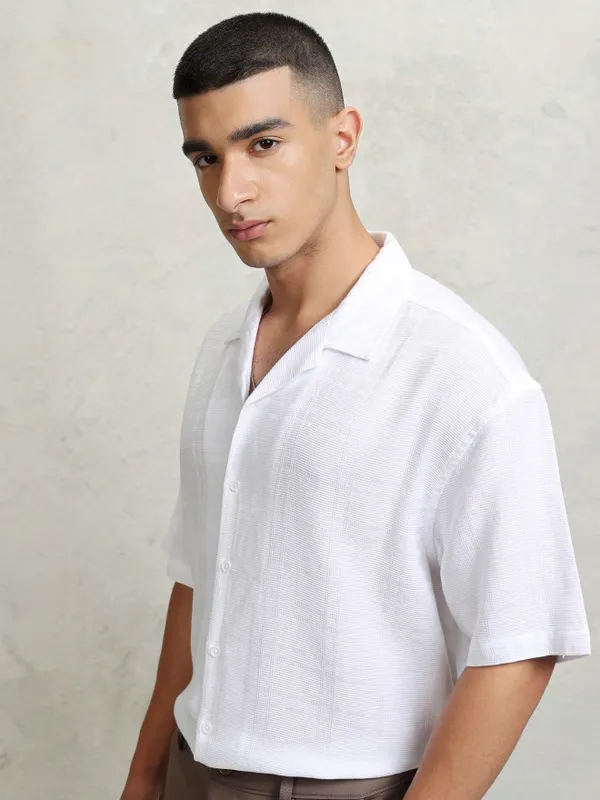 Highlander Men White Self Design Oversized Fit Casual Shirt