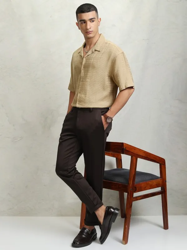 Highlander Men Beige Self Design Oversized Fit Casual Shirt