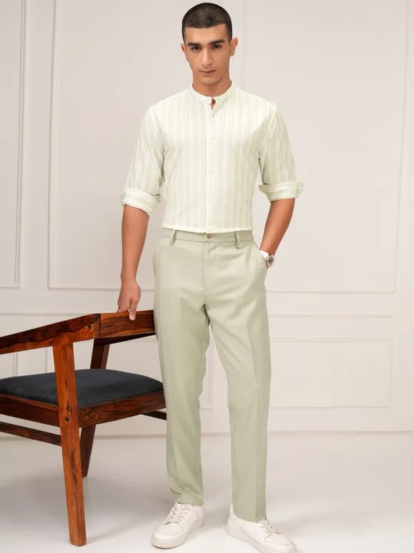 Highlander Men Cream Striped Regular Fit Casual Shirt