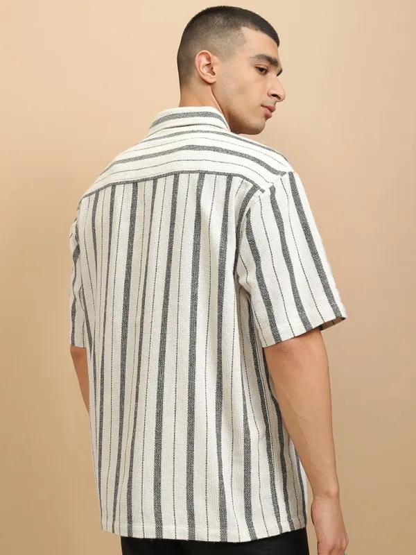 Highlander Men Beige Striped Oversized Fit Casual Shirt