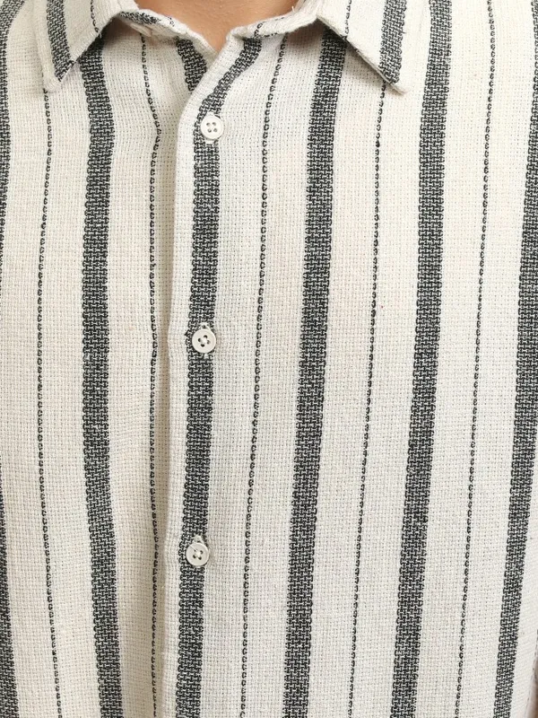 Highlander Men Beige Striped Oversized Fit Casual Shirt