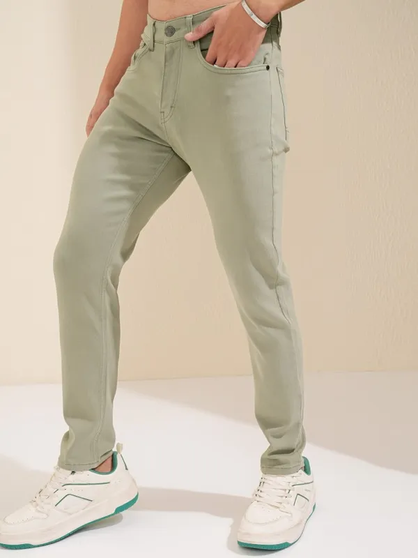 Highlander Men Olive Tapered Fit Stretchable Jeans