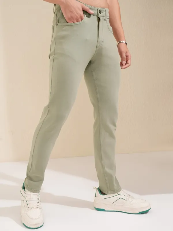 Highlander Men Olive Tapered Fit Stretchable Jeans