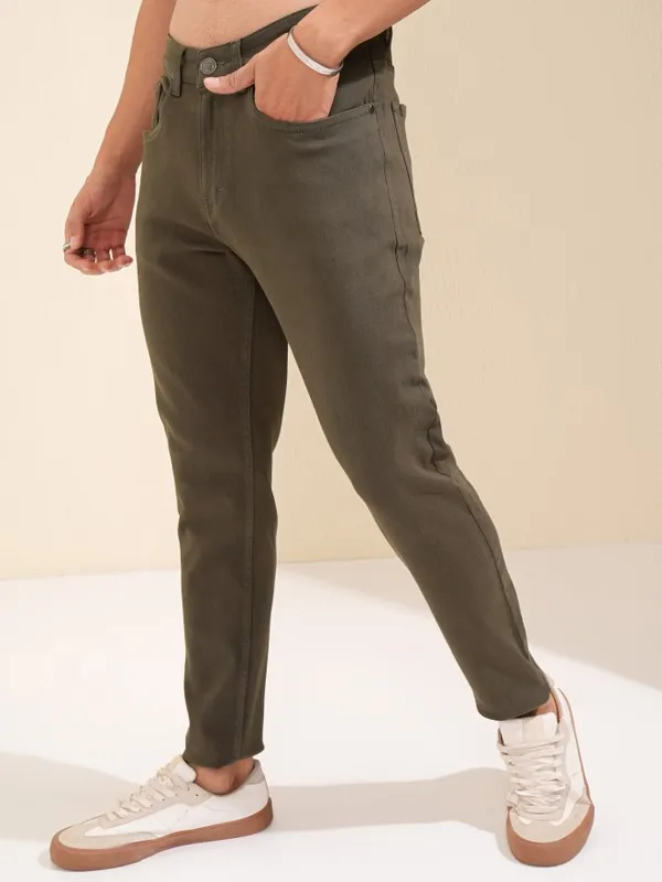Highlander Men Olive Tapered Fit Stretchable Jeans