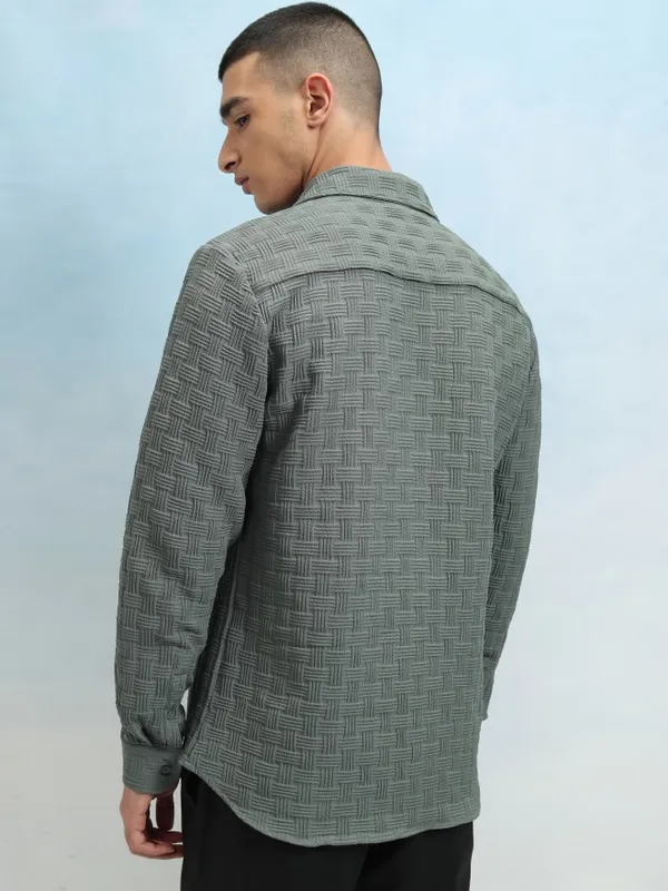 Highlander Men Olive Popcorn Textured Solid Casual Regular Fit Shirt