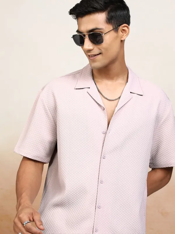 Highlander Men Pink Textured Relaxed Fit Casual Shirt
