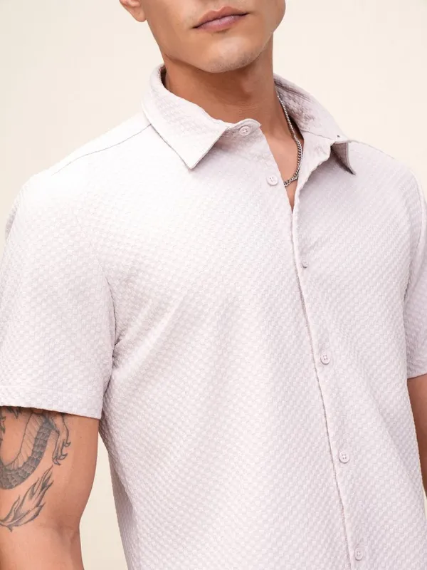 Highlander Men Pink Self Design Regular Fit Casual Shirt