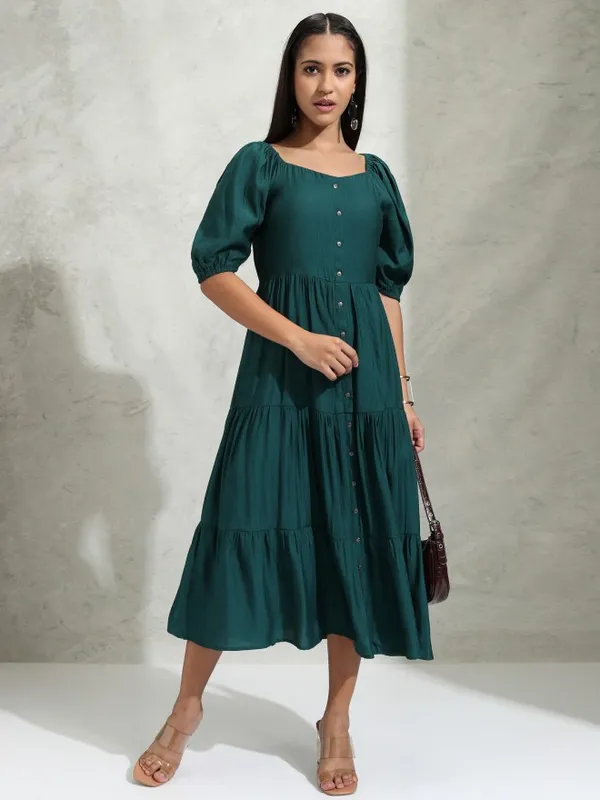 Vishudh Women Green Solid A-Line Dress