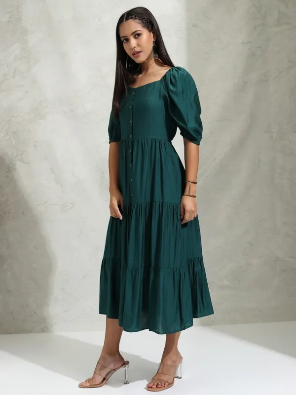 Vishudh Women Green Solid A-Line Dress