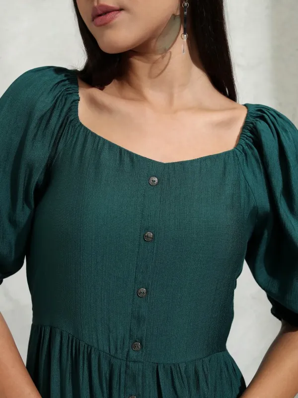 Vishudh Women Green Solid A-Line Dress