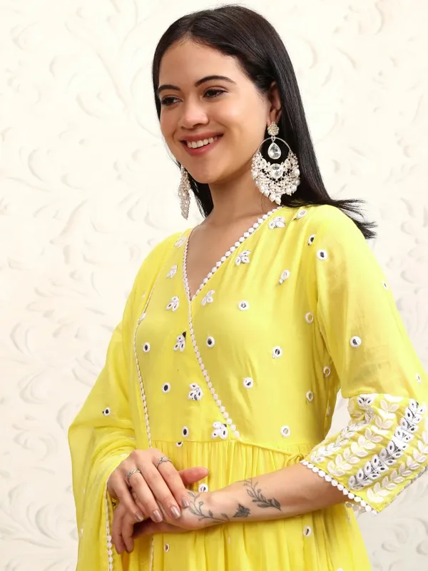 Vishudh Women Yellow Embroidered Kurta With Trouser And Dupatta
