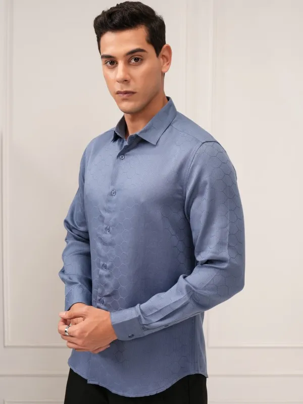 Highlander Men Blue Textured Slim Fit Casual Shirt