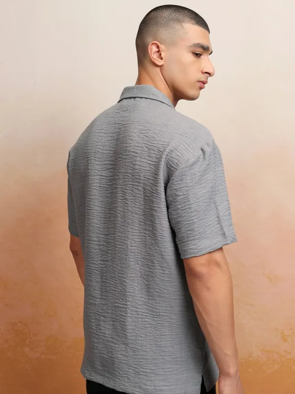 Highlander Men Grey Textured Relaxed Fit Casual Shirt