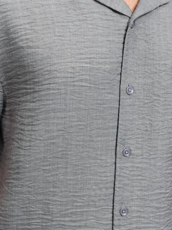 Highlander Men Grey Textured Relaxed Fit Casual Shirt