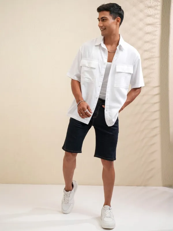 Locomotive Men White Solid Oversized Fit Casual Shirt
