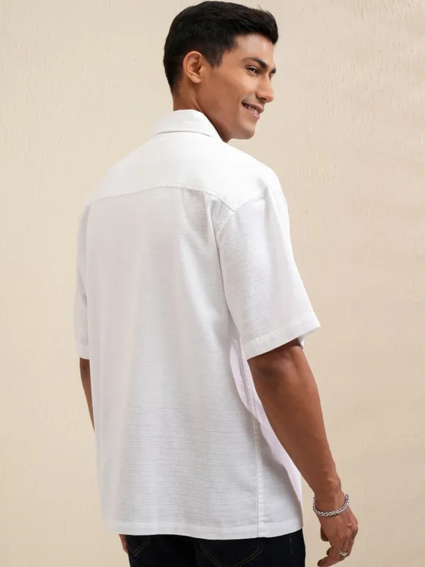 Locomotive Men White Solid Oversized Fit Casual Shirt