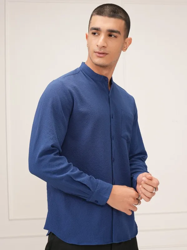 Ketch Men Blue Solid Slim Fit Casual Shirt