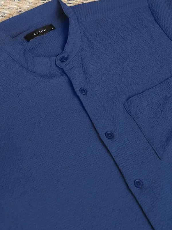 Ketch Men Blue Solid Slim Fit Casual Shirt