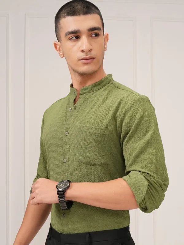 Ketch Men Olive Solid Slim Fit Casual Shirt