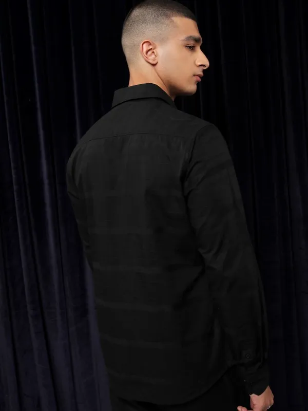 Highlander Men Black Striped Slim Fit Casual Shirt