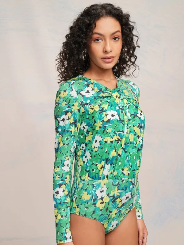 Tokyo Talkies Women Blue Printed Regular Top
