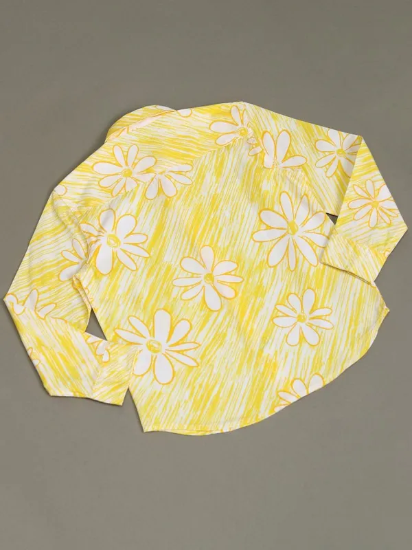Hoop Boys Yellow Printed Regular Fit Casual Shirt