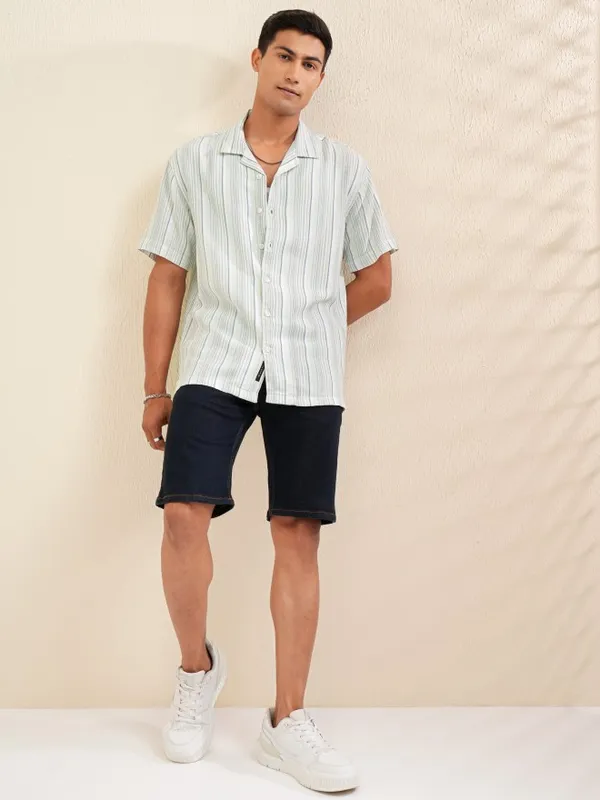 Locomotive Men Green Striped Relaxed Fit Casual Shirt