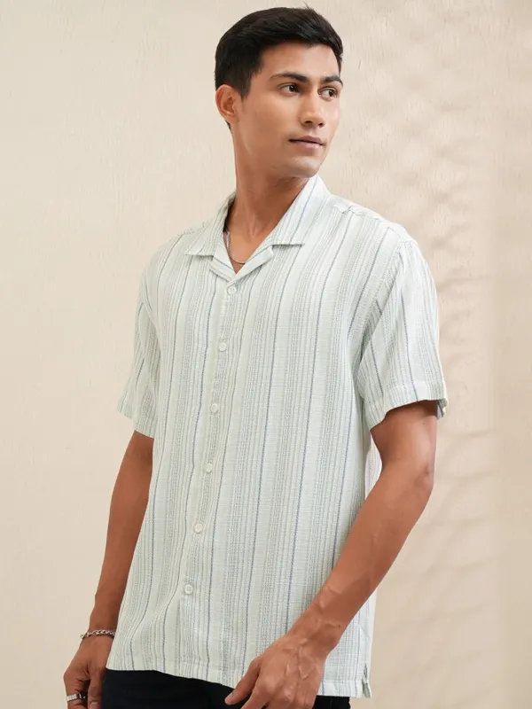 Locomotive Men Green Striped Relaxed Fit Casual Shirt