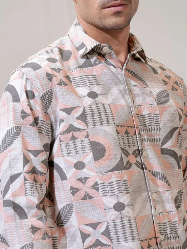 Locomotive Men Peach Printed Relaxed Fit Casual Shirt