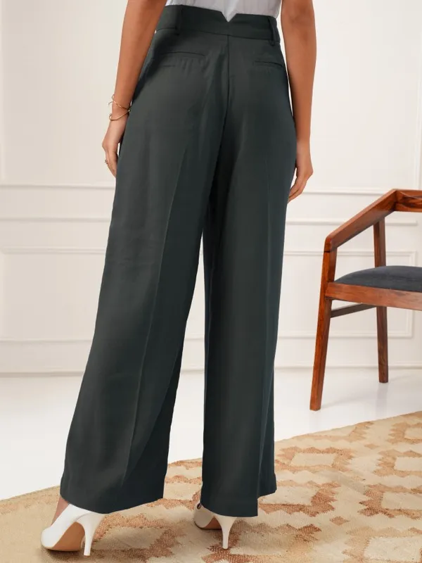 Tokyo Talkies Women Charcoal Solid Flared Casual Trouser