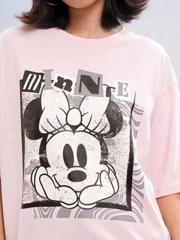 Disney By Tokyo Talkies Women Pink Mickey Mouse Printed Round Neck T-Shirt