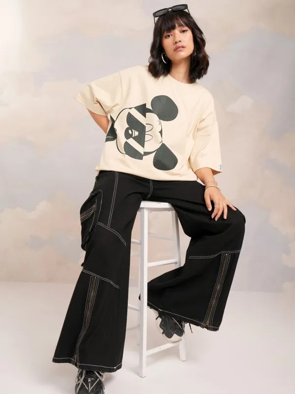 Disney By Tokyo Talkies Women Beige Mickey Mouse Printed Round Neck T-Shirt