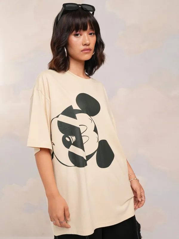 Disney By Tokyo Talkies Women Beige Mickey Mouse Printed Round Neck T-Shirt
