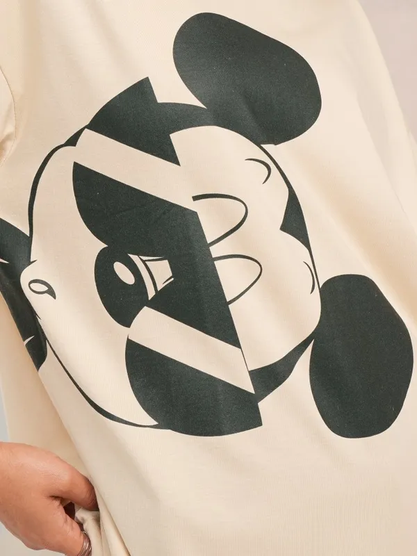 Disney By Tokyo Talkies Women Beige Mickey Mouse Printed Round Neck T-Shirt