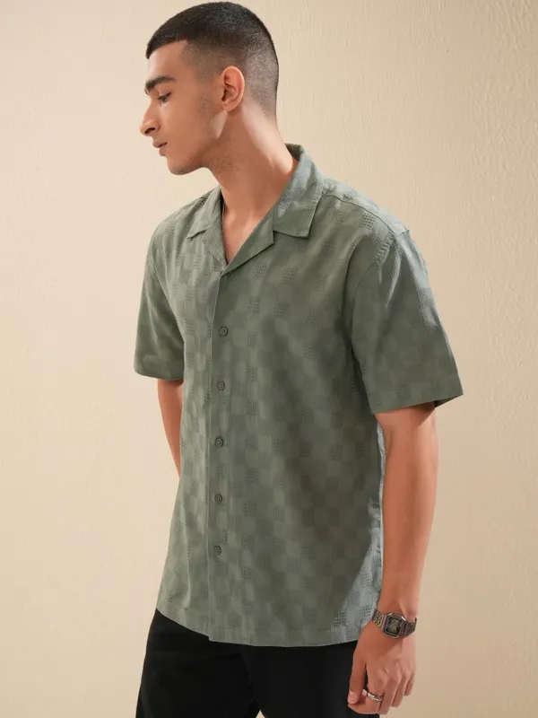 Highlander Men Green Textured Relaxed Fit Casual Shirt