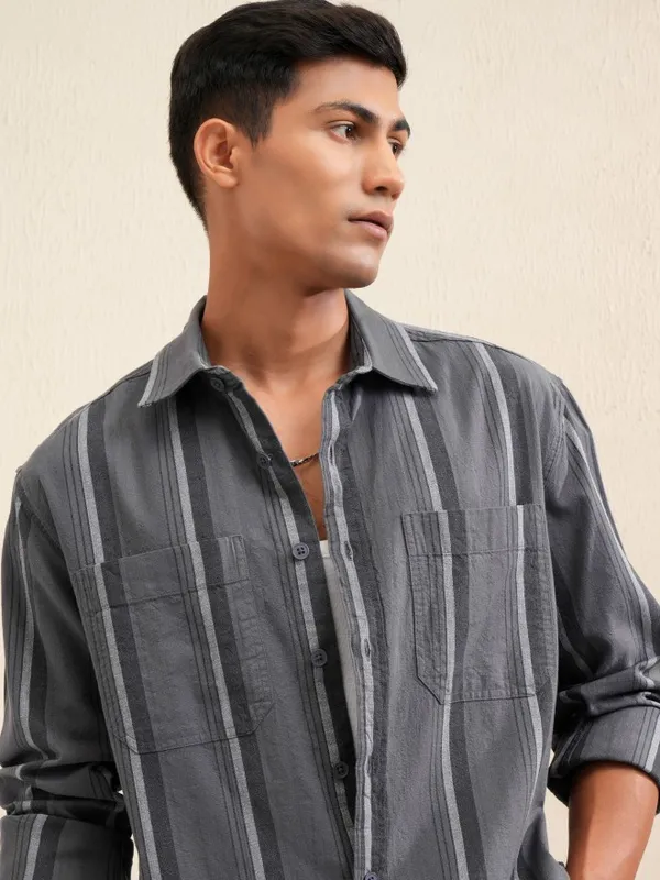 Locomotive Men Grey Striped Oversized Fit Casual Shirt