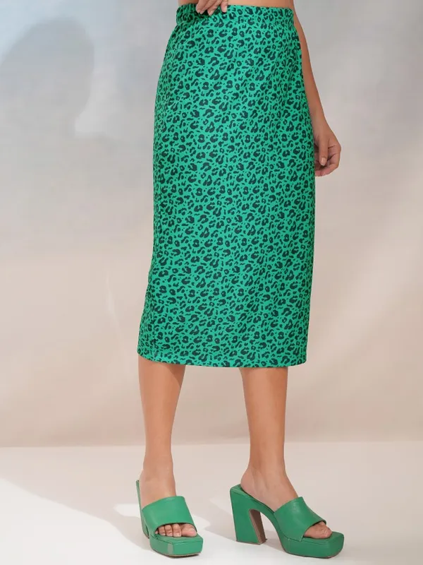 Tokyo Talkies Women Green Midi Skirt