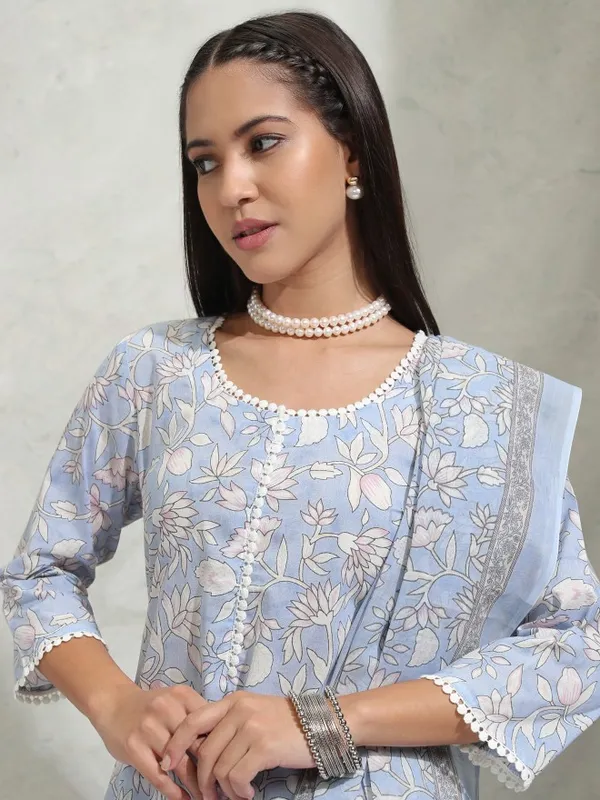 Vishudh Women Dusty Blue Printed Staright Kurta With Trouser And Dupatta