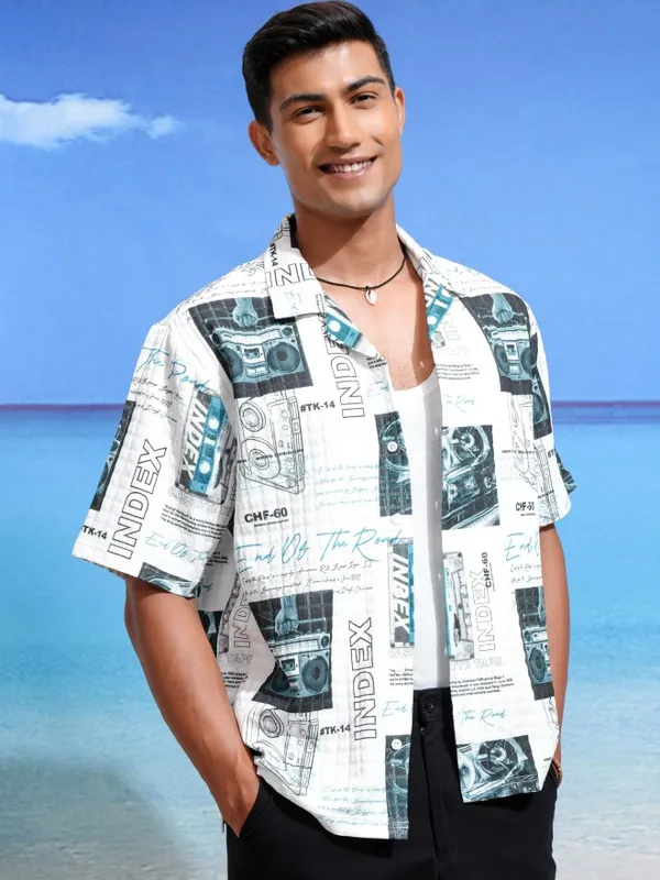 Highlander Men White Printed Boxy Casual Shirts