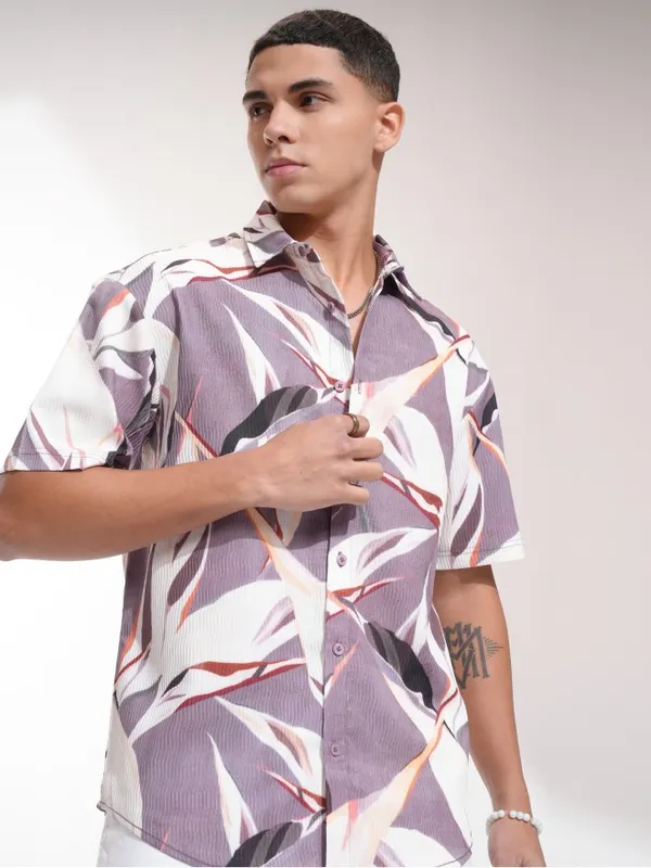 Highlander Men Purple Printed Relaxed Fit Casual Shirt