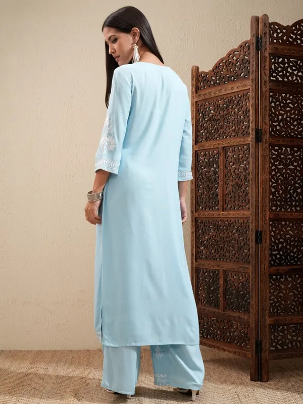 Vishudh Women Blue Embroidered Straight Kurta And Palazzo Set