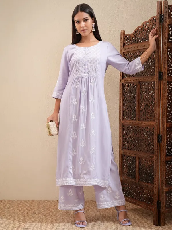 Vishudh Women Laveder Embroidered Straight Kurta And Palazzo Set