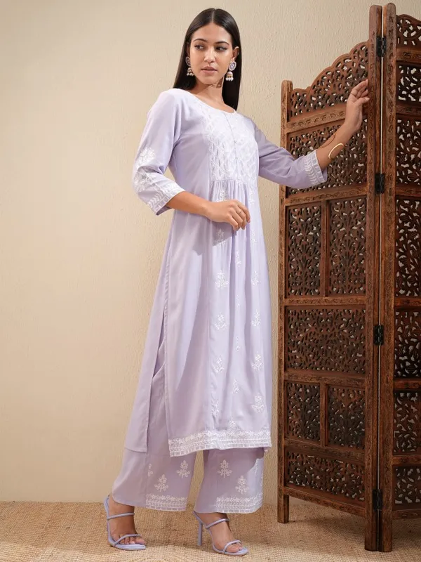 Vishudh Women Laveder Embroidered Straight Kurta And Palazzo Set