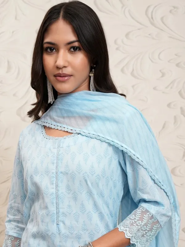 Vishudh Women Sky Blue Printed Straight Kurta With Pants And Dupatta