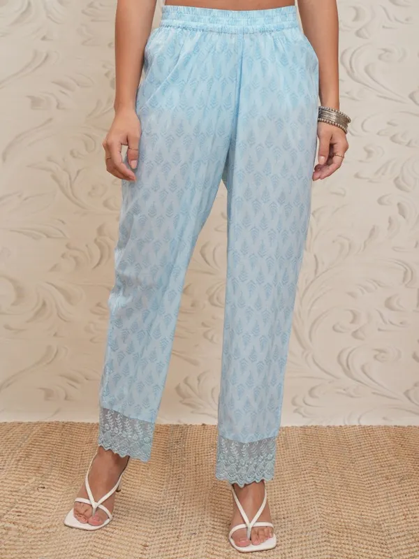 Vishudh Women Sky Blue Printed Straight Kurta With Pants And Dupatta