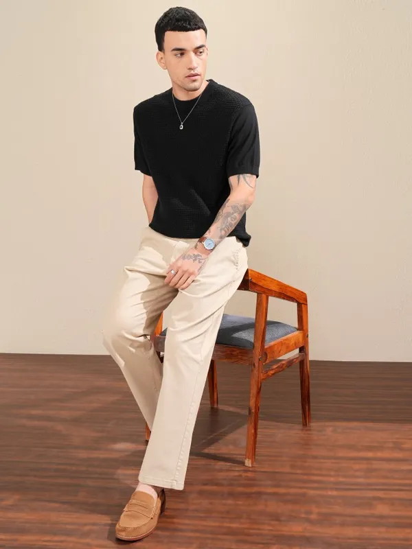 Highlander Men Black Self Design Round Neck Relaxed Fit T-Shirt