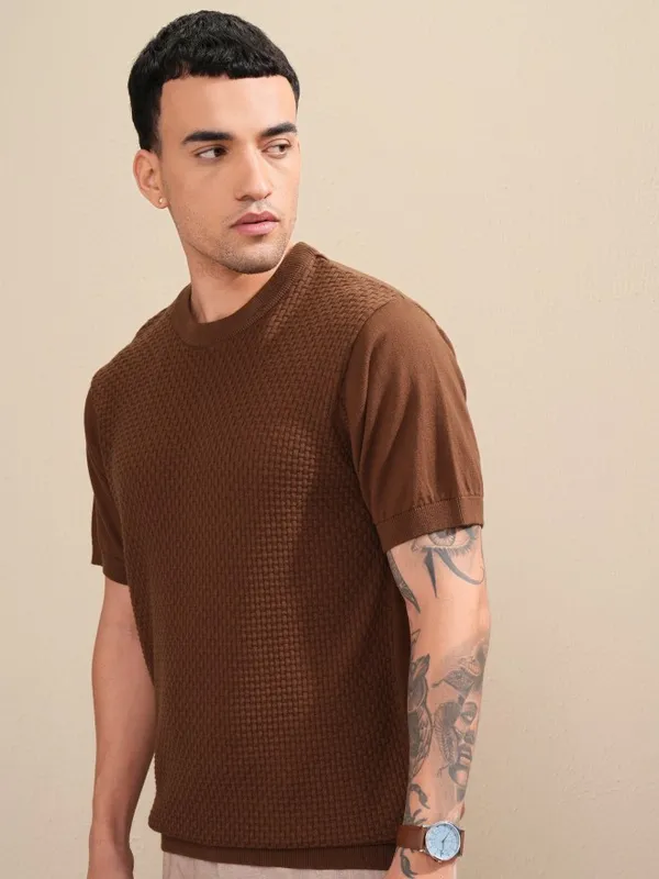 Highlander Men Brown Self Design Round Neck Relaxed Fit T-Shirt