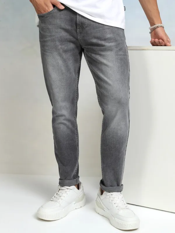 Highlader Men Grey Tapered Fit Jeans