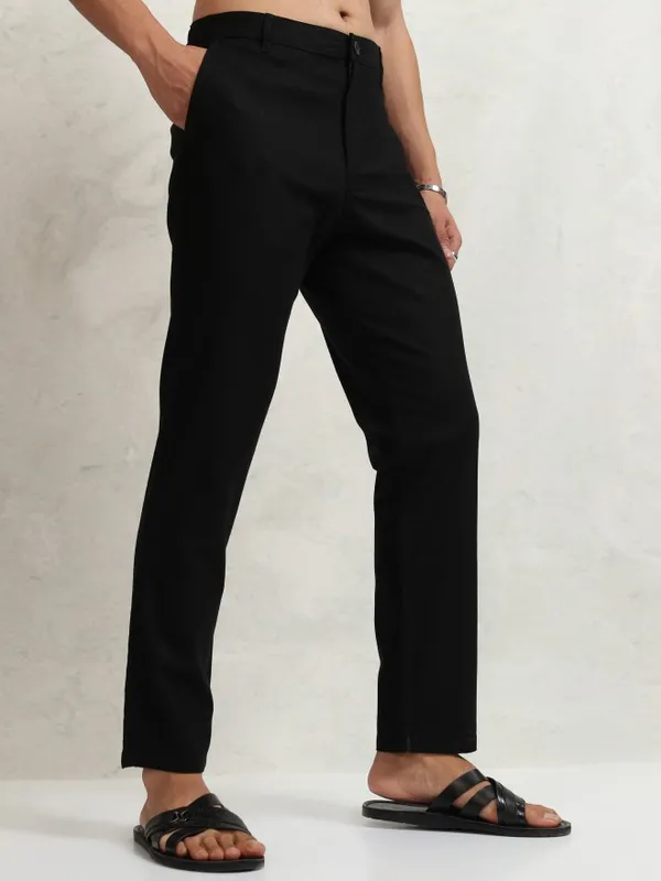 Highlander Men Black Regular Fit  Solid Formal Trousers